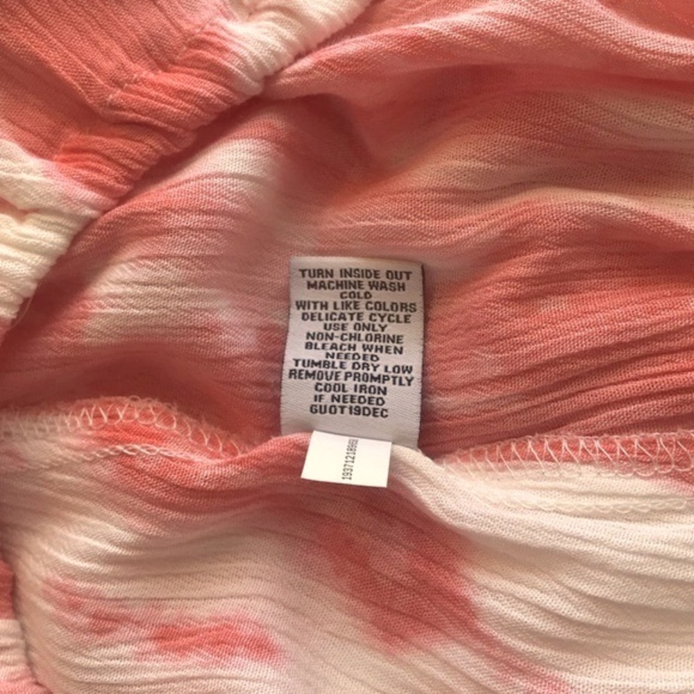 🔴 4/$15 Boutique coral & white tie dye crepey off-shoulder blouson top sz S NWT - Picture 15 of 15